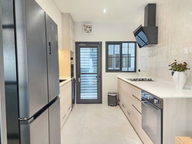 ประกาศฟรี! ซื้อ-ขาย-เช่า คอนโด บ้าน ทาวน์โฮม ที่ดิน และพื้นที่เชิงพาณิชย์ทั่วประเทศไทย ทุกทำเล ทุกงบประมาณ ไม่มีค่าใช้จ่าย ลงง่าย ขายไว เข้าถึงผู้ซื้อโดยตรง 3 292302pic2.jpg