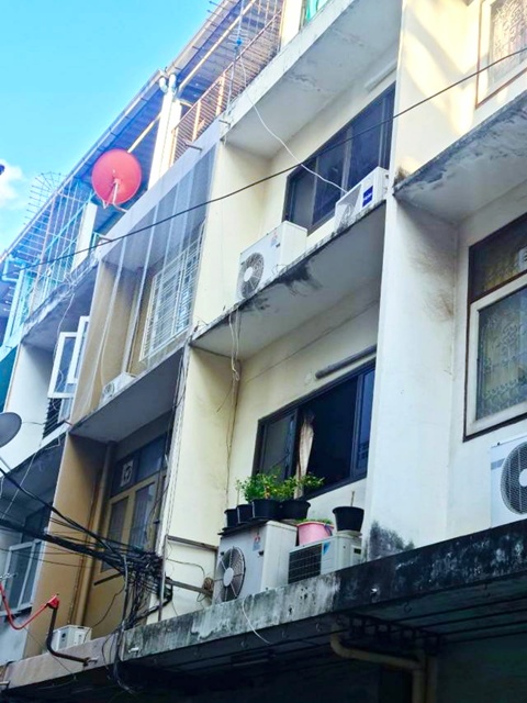 ประกาศฟรี! ซื้อ-ขาย-เช่า คอนโด บ้าน ทาวน์โฮม ที่ดิน และพื้นที่เชิงพาณิชย์ทั่วประเทศไทย ทุกทำเล ทุกงบประมาณ ไม่มีค่าใช้จ่าย ลงง่าย ขายไว เข้าถึงผู้ซื้อโดยตรง 3 308054pic2.jpg