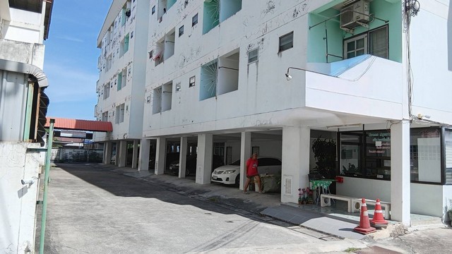 ประกาศฟรี! ซื้อ-ขาย-เช่า คอนโด บ้าน ทาวน์โฮม ที่ดิน และพื้นที่เชิงพาณิชย์ทั่วประเทศไทย ทุกทำเล ทุกงบประมาณ ไม่มีค่าใช้จ่าย ลงง่าย ขายไว เข้าถึงผู้ซื้อโดยตรง 4 308111pic3.jpg