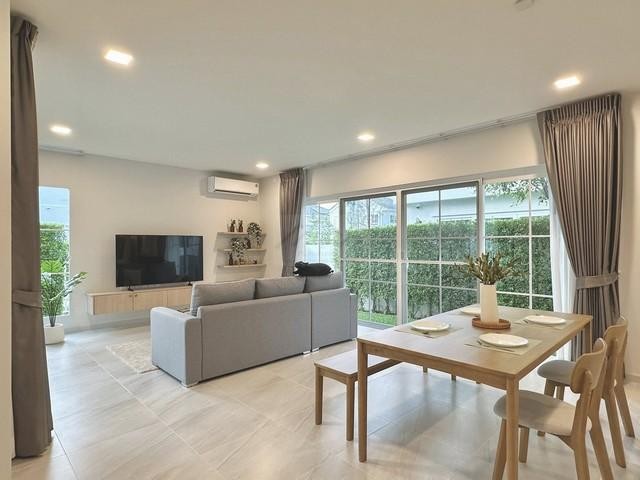 ประกาศฟรี! ซื้อ-ขาย-เช่า คอนโด บ้าน ทาวน์โฮม ที่ดิน และพื้นที่เชิงพาณิชย์ทั่วประเทศไทย ทุกทำเล ทุกงบประมาณ ไม่มีค่าใช้จ่าย ลงง่าย ขายไว เข้าถึงผู้ซื้อโดยตรง 5 504626pic4.jpg