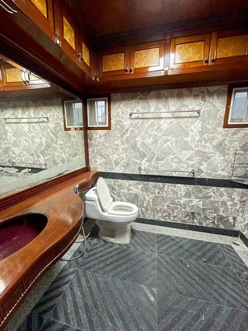 ประกาศฟรี! ซื้อ-ขาย-เช่า คอนโด บ้าน ทาวน์โฮม ที่ดิน และพื้นที่เชิงพาณิชย์ทั่วประเทศไทย ทุกทำเล ทุกงบประมาณ ไม่มีค่าใช้จ่าย ลงง่าย ขายไว เข้าถึงผู้ซื้อโดยตรง 5 308164pic4.jpg