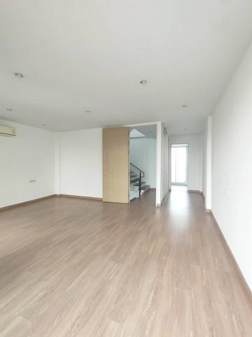 ประกาศฟรี! ซื้อ-ขาย-เช่า คอนโด บ้าน ทาวน์โฮม ที่ดิน และพื้นที่เชิงพาณิชย์ทั่วประเทศไทย ทุกทำเล ทุกงบประมาณ ไม่มีค่าใช้จ่าย ลงง่าย ขายไว เข้าถึงผู้ซื้อโดยตรง 5 504417pic4.jpg