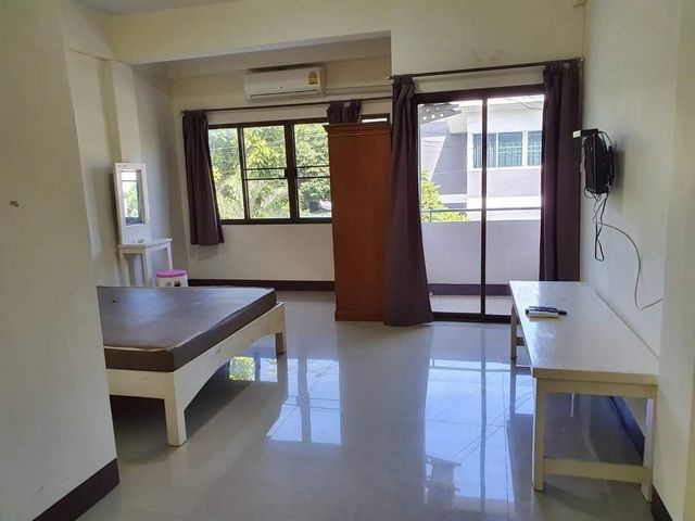 ประกาศฟรี! ซื้อ-ขาย-เช่า คอนโด บ้าน ทาวน์โฮม ที่ดิน และพื้นที่เชิงพาณิชย์ทั่วประเทศไทย ทุกทำเล ทุกงบประมาณ ไม่มีค่าใช้จ่าย ลงง่าย ขายไว เข้าถึงผู้ซื้อโดยตรง 4 235706pic3.jpg