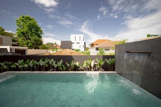 ประกาศฟรี! ซื้อ-ขาย-เช่า คอนโด บ้าน ทาวน์โฮม ที่ดิน และพื้นที่เชิงพาณิชย์ทั่วประเทศไทย ทุกทำเล ทุกงบประมาณ ไม่มีค่าใช้จ่าย ลงง่าย ขายไว เข้าถึงผู้ซื้อโดยตรง 3 235769pic2.jpg