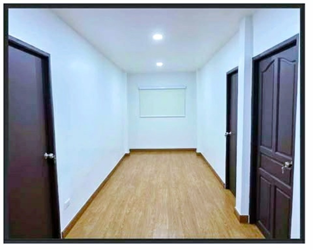 ประกาศฟรี! ซื้อ-ขาย-เช่า คอนโด บ้าน ทาวน์โฮม ที่ดิน และพื้นที่เชิงพาณิชย์ทั่วประเทศไทย ทุกทำเล ทุกงบประมาณ ไม่มีค่าใช้จ่าย ลงง่าย ขายไว เข้าถึงผู้ซื้อโดยตรง 5 308145pic4.jpg