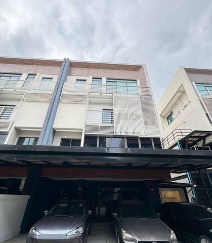 ประกาศฟรี! ซื้อ-ขาย-เช่า คอนโด บ้าน ทาวน์โฮม ที่ดิน และพื้นที่เชิงพาณิชย์ทั่วประเทศไทย ทุกทำเล ทุกงบประมาณ ไม่มีค่าใช้จ่าย ลงง่าย ขายไว เข้าถึงผู้ซื้อโดยตรง 2 308241pic1.jpg