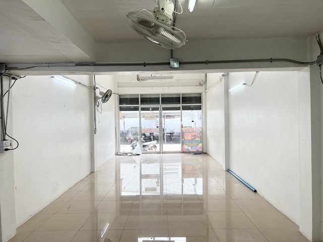 ประกาศฟรี! ซื้อ-ขาย-เช่า คอนโด บ้าน ทาวน์โฮม ที่ดิน และพื้นที่เชิงพาณิชย์ทั่วประเทศไทย ทุกทำเล ทุกงบประมาณ ไม่มีค่าใช้จ่าย ลงง่าย ขายไว เข้าถึงผู้ซื้อโดยตรง 4 292353pic3.jpg