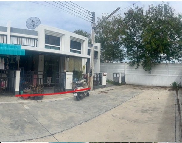 ประกาศฟรี! ซื้อ-ขาย-เช่า คอนโด บ้าน ทาวน์โฮม ที่ดิน และพื้นที่เชิงพาณิชย์ทั่วประเทศไทย ทุกทำเล ทุกงบประมาณ ไม่มีค่าใช้จ่าย ลงง่าย ขายไว เข้าถึงผู้ซื้อโดยตรง 3 235238pic2.jpg