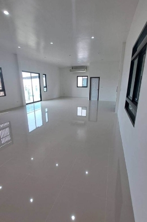 ประกาศฟรี! ซื้อ-ขาย-เช่า คอนโด บ้าน ทาวน์โฮม ที่ดิน และพื้นที่เชิงพาณิชย์ทั่วประเทศไทย ทุกทำเล ทุกงบประมาณ ไม่มีค่าใช้จ่าย ลงง่าย ขายไว เข้าถึงผู้ซื้อโดยตรง 5 273342pic4.jpg