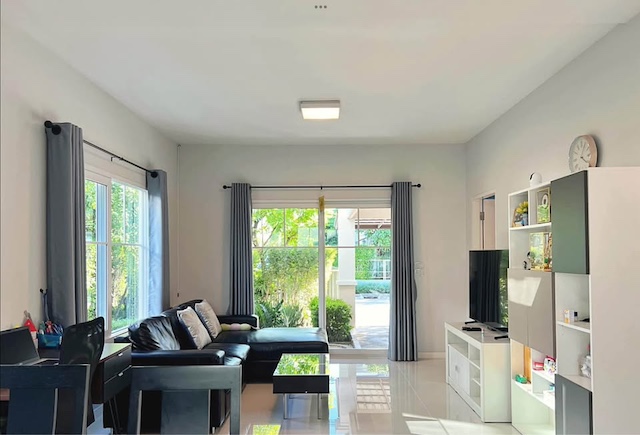 ประกาศฟรี! ซื้อ-ขาย-เช่า คอนโด บ้าน ทาวน์โฮม ที่ดิน และพื้นที่เชิงพาณิชย์ทั่วประเทศไทย ทุกทำเล ทุกงบประมาณ ไม่มีค่าใช้จ่าย ลงง่าย ขายไว เข้าถึงผู้ซื้อโดยตรง 3 504890pic2.jpg