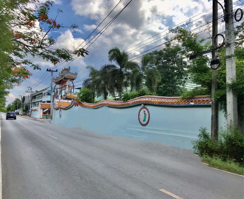 ประกาศฟรี! ซื้อ-ขาย-เช่า คอนโด บ้าน ทาวน์โฮม ที่ดิน และพื้นที่เชิงพาณิชย์ทั่วประเทศไทย ทุกทำเล ทุกงบประมาณ ไม่มีค่าใช้จ่าย ลงง่าย ขายไว เข้าถึงผู้ซื้อโดยตรง 2 308299pic1.jpg