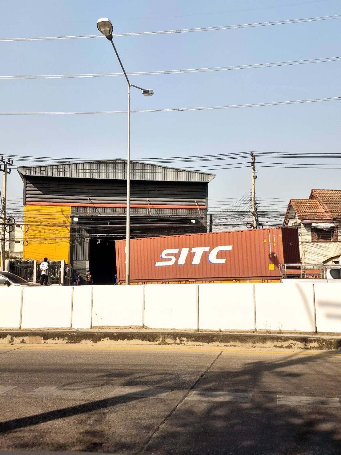 ประกาศฟรี! ซื้อ-ขาย-เช่า คอนโด บ้าน ทาวน์โฮม ที่ดิน และพื้นที่เชิงพาณิชย์ทั่วประเทศไทย ทุกทำเล ทุกงบประมาณ ไม่มีค่าใช้จ่าย ลงง่าย ขายไว เข้าถึงผู้ซื้อโดยตรง 2 236428pic1.jpg