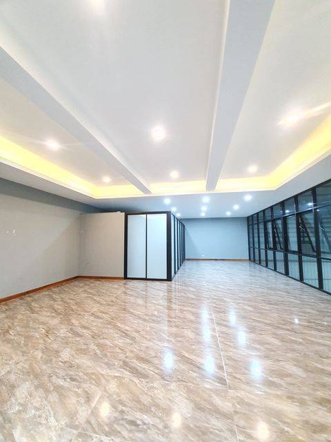 ประกาศฟรี! ซื้อ-ขาย-เช่า คอนโด บ้าน ทาวน์โฮม ที่ดิน และพื้นที่เชิงพาณิชย์ทั่วประเทศไทย ทุกทำเล ทุกงบประมาณ ไม่มีค่าใช้จ่าย ลงง่าย ขายไว เข้าถึงผู้ซื้อโดยตรง 5 236428pic4.jpg