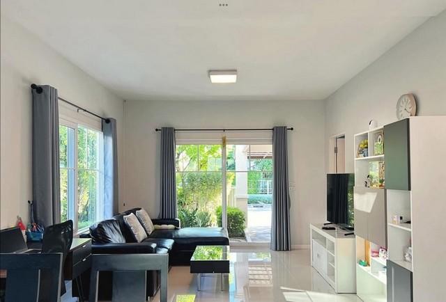 ประกาศฟรี! ซื้อ-ขาย-เช่า คอนโด บ้าน ทาวน์โฮม ที่ดิน และพื้นที่เชิงพาณิชย์ทั่วประเทศไทย ทุกทำเล ทุกงบประมาณ ไม่มีค่าใช้จ่าย ลงง่าย ขายไว เข้าถึงผู้ซื้อโดยตรง 4 504925pic3.jpg