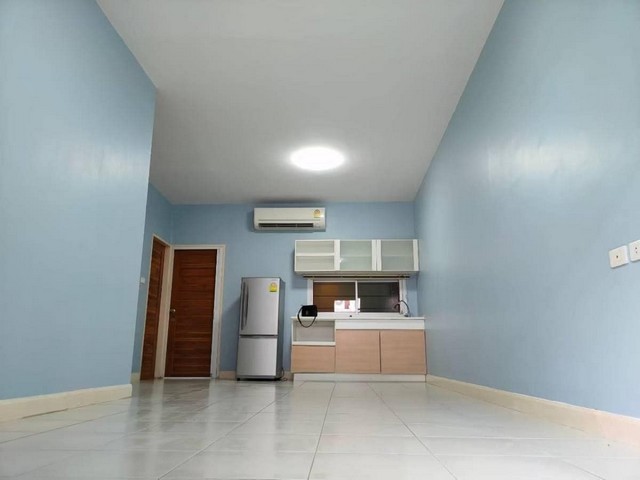 ประกาศฟรี! ซื้อ-ขาย-เช่า คอนโด บ้าน ทาวน์โฮม ที่ดิน และพื้นที่เชิงพาณิชย์ทั่วประเทศไทย ทุกทำเล ทุกงบประมาณ ไม่มีค่าใช้จ่าย ลงง่าย ขายไว เข้าถึงผู้ซื้อโดยตรง 4 468668pic3.jpg