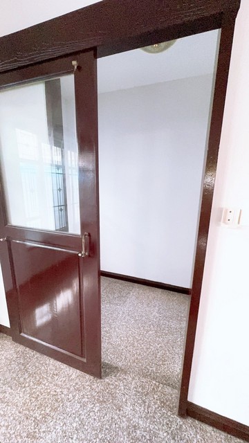 ประกาศฟรี! ซื้อ-ขาย-เช่า คอนโด บ้าน ทาวน์โฮม ที่ดิน และพื้นที่เชิงพาณิชย์ทั่วประเทศไทย ทุกทำเล ทุกงบประมาณ ไม่มีค่าใช้จ่าย ลงง่าย ขายไว เข้าถึงผู้ซื้อโดยตรง 5 505001pic4.jpg