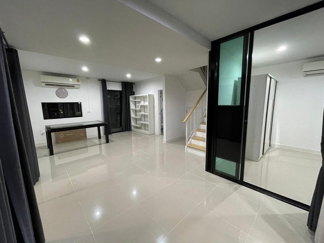 ประกาศฟรี! ซื้อ-ขาย-เช่า คอนโด บ้าน ทาวน์โฮม ที่ดิน และพื้นที่เชิงพาณิชย์ทั่วประเทศไทย ทุกทำเล ทุกงบประมาณ ไม่มีค่าใช้จ่าย ลงง่าย ขายไว เข้าถึงผู้ซื้อโดยตรง 5 292396pic4.jpg