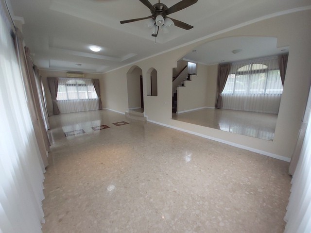 ประกาศฟรี! ซื้อ-ขาย-เช่า คอนโด บ้าน ทาวน์โฮม ที่ดิน และพื้นที่เชิงพาณิชย์ทั่วประเทศไทย ทุกทำเล ทุกงบประมาณ ไม่มีค่าใช้จ่าย ลงง่าย ขายไว เข้าถึงผู้ซื้อโดยตรง 3 308543pic2.jpg