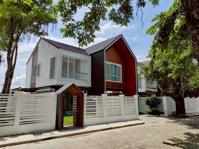 ประกาศฟรี! ซื้อ-ขาย-เช่า คอนโด บ้าน ทาวน์โฮม ที่ดิน และพื้นที่เชิงพาณิชย์ทั่วประเทศไทย ทุกทำเล ทุกงบประมาณ ไม่มีค่าใช้จ่าย ลงง่าย ขายไว เข้าถึงผู้ซื้อโดยตรง 2 236628pic1.jpg