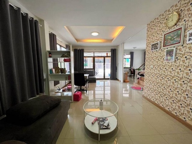 ประกาศฟรี! ซื้อ-ขาย-เช่า คอนโด บ้าน ทาวน์โฮม ที่ดิน และพื้นที่เชิงพาณิชย์ทั่วประเทศไทย ทุกทำเล ทุกงบประมาณ ไม่มีค่าใช้จ่าย ลงง่าย ขายไว เข้าถึงผู้ซื้อโดยตรง 4 308471pic3.jpg