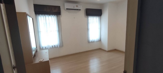 ประกาศฟรี! ซื้อ-ขาย-เช่า คอนโด บ้าน ทาวน์โฮม ที่ดิน และพื้นที่เชิงพาณิชย์ทั่วประเทศไทย ทุกทำเล ทุกงบประมาณ ไม่มีค่าใช้จ่าย ลงง่าย ขายไว เข้าถึงผู้ซื้อโดยตรง 4 505188pic3.jpg