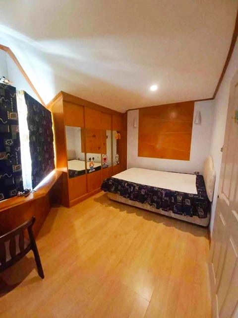 ประกาศฟรี! ซื้อ-ขาย-เช่า คอนโด บ้าน ทาวน์โฮม ที่ดิน และพื้นที่เชิงพาณิชย์ทั่วประเทศไทย ทุกทำเล ทุกงบประมาณ ไม่มีค่าใช้จ่าย ลงง่าย ขายไว เข้าถึงผู้ซื้อโดยตรง 5 308414pic4.jpg