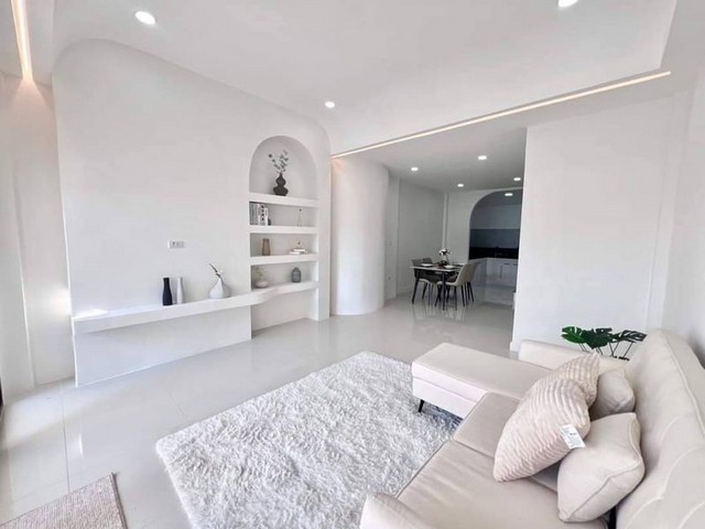 ประกาศฟรี! ซื้อ-ขาย-เช่า คอนโด บ้าน ทาวน์โฮม ที่ดิน และพื้นที่เชิงพาณิชย์ทั่วประเทศไทย ทุกทำเล ทุกงบประมาณ ไม่มีค่าใช้จ่าย ลงง่าย ขายไว เข้าถึงผู้ซื้อโดยตรง 3 236665pic2.jpg