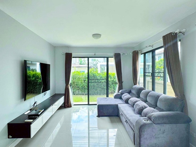 ประกาศฟรี! ซื้อ-ขาย-เช่า คอนโด บ้าน ทาวน์โฮม ที่ดิน และพื้นที่เชิงพาณิชย์ทั่วประเทศไทย ทุกทำเล ทุกงบประมาณ ไม่มีค่าใช้จ่าย ลงง่าย ขายไว เข้าถึงผู้ซื้อโดยตรง 4 236685pic3.jpg