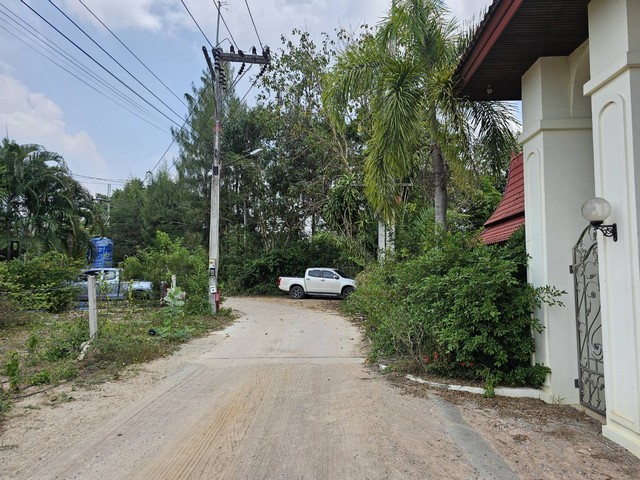 ประกาศฟรี! ซื้อ-ขาย-เช่า คอนโด บ้าน ทาวน์โฮม ที่ดิน และพื้นที่เชิงพาณิชย์ทั่วประเทศไทย ทุกทำเล ทุกงบประมาณ ไม่มีค่าใช้จ่าย ลงง่าย ขายไว เข้าถึงผู้ซื้อโดยตรง 5 308561pic4.jpg