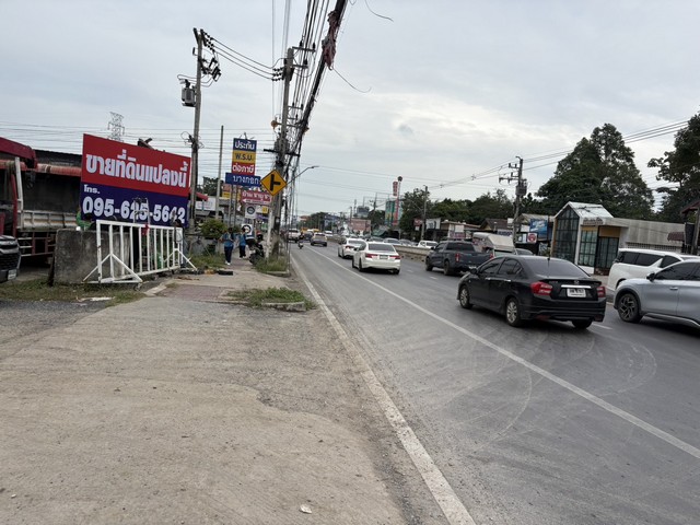 ประกาศฟรี! ซื้อ-ขาย-เช่า คอนโด บ้าน ทาวน์โฮม ที่ดิน และพื้นที่เชิงพาณิชย์ทั่วประเทศไทย ทุกทำเล ทุกงบประมาณ ไม่มีค่าใช้จ่าย ลงง่าย ขายไว เข้าถึงผู้ซื้อโดยตรง 5 236718pic4.jpg