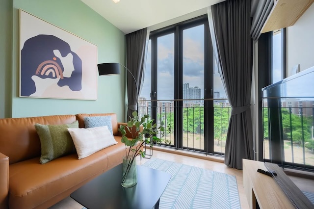 ประกาศฟรี! ซื้อ-ขาย-เช่า คอนโด บ้าน ทาวน์โฮม ที่ดิน และพื้นที่เชิงพาณิชย์ทั่วประเทศไทย ทุกทำเล ทุกงบประมาณ ไม่มีค่าใช้จ่าย ลงง่าย ขายไว เข้าถึงผู้ซื้อโดยตรง 5 505600pic4.jpg