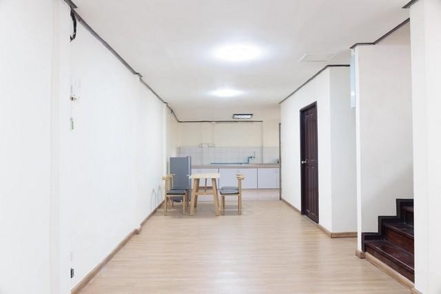 ประกาศฟรี! ซื้อ-ขาย-เช่า คอนโด บ้าน ทาวน์โฮม ที่ดิน และพื้นที่เชิงพาณิชย์ทั่วประเทศไทย ทุกทำเล ทุกงบประมาณ ไม่มีค่าใช้จ่าย ลงง่าย ขายไว เข้าถึงผู้ซื้อโดยตรง 5 292432pic4.jpg