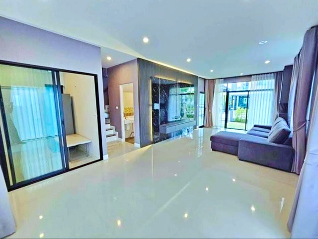 ประกาศฟรี! ซื้อ-ขาย-เช่า คอนโด บ้าน ทาวน์โฮม ที่ดิน และพื้นที่เชิงพาณิชย์ทั่วประเทศไทย ทุกทำเล ทุกงบประมาณ ไม่มีค่าใช้จ่าย ลงง่าย ขายไว เข้าถึงผู้ซื้อโดยตรง 5 308493pic4.jpg