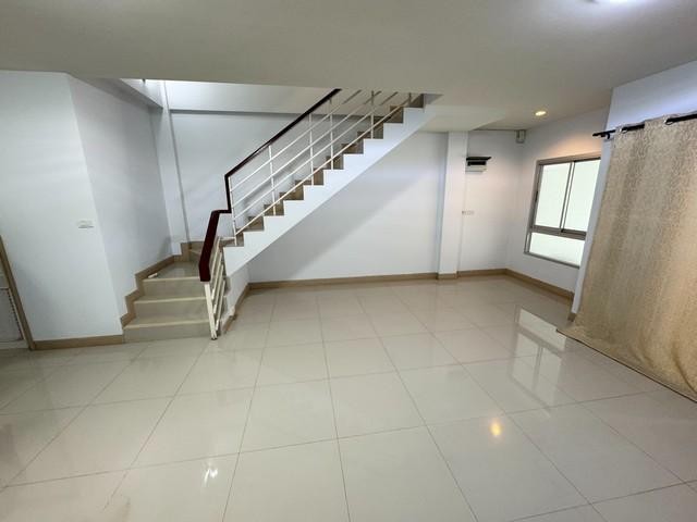 ประกาศฟรี! ซื้อ-ขาย-เช่า คอนโด บ้าน ทาวน์โฮม ที่ดิน และพื้นที่เชิงพาณิชย์ทั่วประเทศไทย ทุกทำเล ทุกงบประมาณ ไม่มีค่าใช้จ่าย ลงง่าย ขายไว เข้าถึงผู้ซื้อโดยตรง 4 505327pic3.jpg