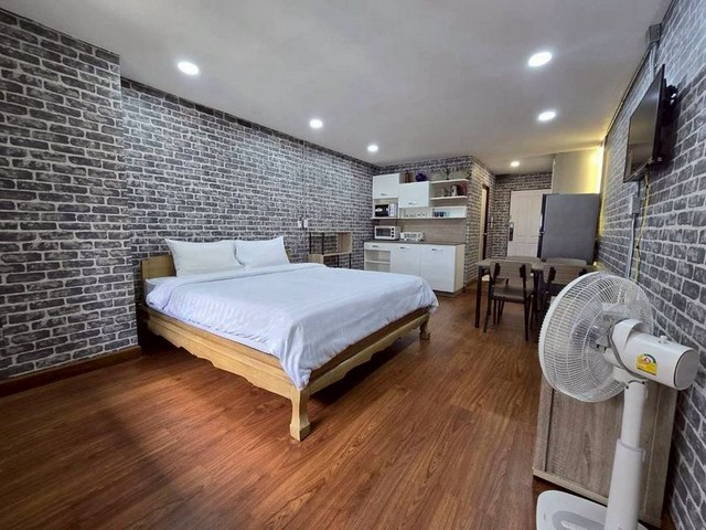 ประกาศฟรี! ซื้อ-ขาย-เช่า คอนโด บ้าน ทาวน์โฮม ที่ดิน และพื้นที่เชิงพาณิชย์ทั่วประเทศไทย ทุกทำเล ทุกงบประมาณ ไม่มีค่าใช้จ่าย ลงง่าย ขายไว เข้าถึงผู้ซื้อโดยตรง 4 236800pic3.jpg