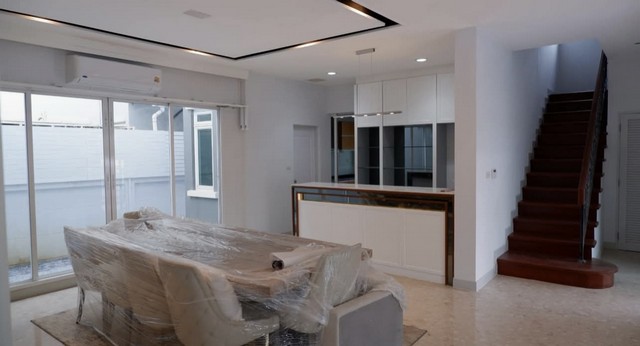 ประกาศฟรี! ซื้อ-ขาย-เช่า คอนโด บ้าน ทาวน์โฮม ที่ดิน และพื้นที่เชิงพาณิชย์ทั่วประเทศไทย ทุกทำเล ทุกงบประมาณ ไม่มีค่าใช้จ่าย ลงง่าย ขายไว เข้าถึงผู้ซื้อโดยตรง 3 236640pic2.jpg