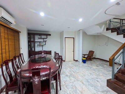 ประกาศฟรี! ซื้อ-ขาย-เช่า คอนโด บ้าน ทาวน์โฮม ที่ดิน และพื้นที่เชิงพาณิชย์ทั่วประเทศไทย ทุกทำเล ทุกงบประมาณ ไม่มีค่าใช้จ่าย ลงง่าย ขายไว เข้าถึงผู้ซื้อโดยตรง 4 503388pic3.jpg