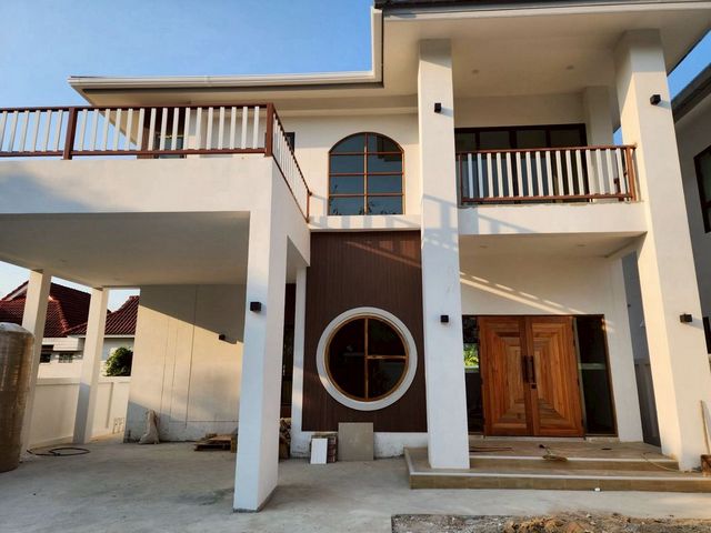 ประกาศฟรี! ซื้อ-ขาย-เช่า คอนโด บ้าน ทาวน์โฮม ที่ดิน และพื้นที่เชิงพาณิชย์ทั่วประเทศไทย ทุกทำเล ทุกงบประมาณ ไม่มีค่าใช้จ่าย ลงง่าย ขายไว เข้าถึงผู้ซื้อโดยตรง 3 237540pic2.jpg