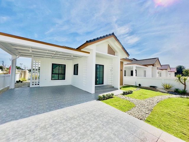 ประกาศฟรี! ซื้อ-ขาย-เช่า คอนโด บ้าน ทาวน์โฮม ที่ดิน และพื้นที่เชิงพาณิชย์ทั่วประเทศไทย ทุกทำเล ทุกงบประมาณ ไม่มีค่าใช้จ่าย ลงง่าย ขายไว เข้าถึงผู้ซื้อโดยตรง 4 237536pic3.jpg