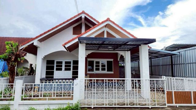 ประกาศฟรี! ซื้อ-ขาย-เช่า คอนโด บ้าน ทาวน์โฮม ที่ดิน และพื้นที่เชิงพาณิชย์ทั่วประเทศไทย ทุกทำเล ทุกงบประมาณ ไม่มีค่าใช้จ่าย ลงง่าย ขายไว เข้าถึงผู้ซื้อโดยตรง 2 237535pic1.jpg