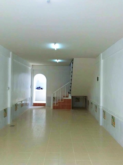 ประกาศฟรี! ซื้อ-ขาย-เช่า คอนโด บ้าน ทาวน์โฮม ที่ดิน และพื้นที่เชิงพาณิชย์ทั่วประเทศไทย ทุกทำเล ทุกงบประมาณ ไม่มีค่าใช้จ่าย ลงง่าย ขายไว เข้าถึงผู้ซื้อโดยตรง 3 237594pic2.jpg