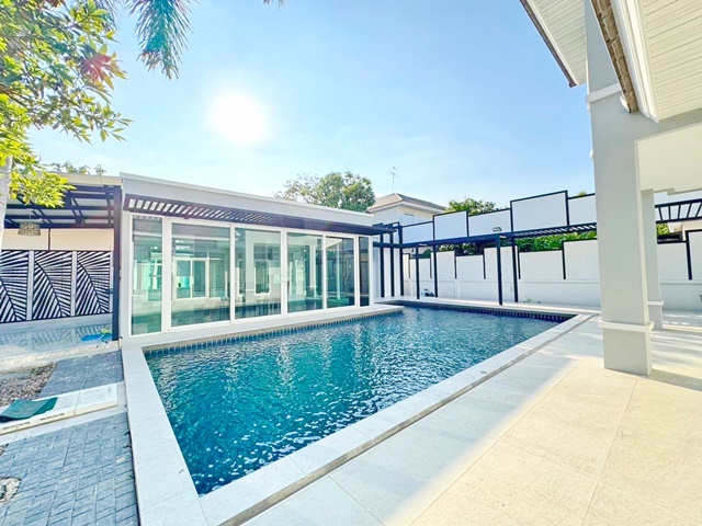 ประกาศฟรี! ซื้อ-ขาย-เช่า คอนโด บ้าน ทาวน์โฮม ที่ดิน และพื้นที่เชิงพาณิชย์ทั่วประเทศไทย ทุกทำเล ทุกงบประมาณ ไม่มีค่าใช้จ่าย ลงง่าย ขายไว เข้าถึงผู้ซื้อโดยตรง 4 237580pic3.jpg