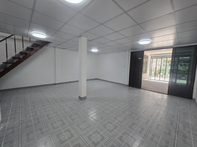 ประกาศฟรี! ซื้อ-ขาย-เช่า คอนโด บ้าน ทาวน์โฮม ที่ดิน และพื้นที่เชิงพาณิชย์ทั่วประเทศไทย ทุกทำเล ทุกงบประมาณ ไม่มีค่าใช้จ่าย ลงง่าย ขายไว เข้าถึงผู้ซื้อโดยตรง 3 308709pic2.jpg