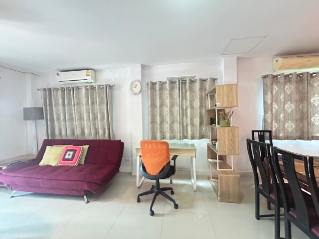 ประกาศฟรี! ซื้อ-ขาย-เช่า คอนโด บ้าน ทาวน์โฮม ที่ดิน และพื้นที่เชิงพาณิชย์ทั่วประเทศไทย ทุกทำเล ทุกงบประมาณ ไม่มีค่าใช้จ่าย ลงง่าย ขายไว เข้าถึงผู้ซื้อโดยตรง 4 281314pic3.jpg