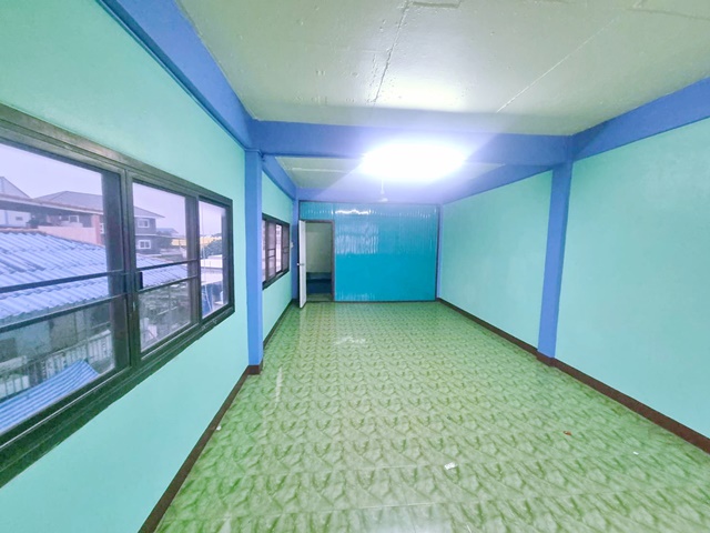 ประกาศฟรี! ซื้อ-ขาย-เช่า คอนโด บ้าน ทาวน์โฮม ที่ดิน และพื้นที่เชิงพาณิชย์ทั่วประเทศไทย ทุกทำเล ทุกงบประมาณ ไม่มีค่าใช้จ่าย ลงง่าย ขายไว เข้าถึงผู้ซื้อโดยตรง 3 237530pic2.jpg