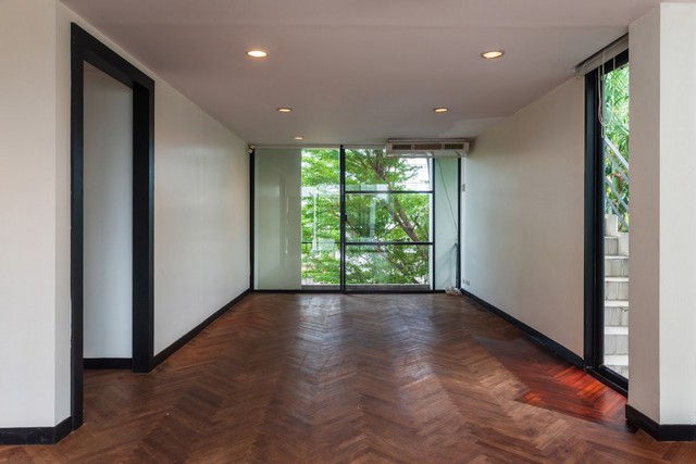 ประกาศฟรี! ซื้อ-ขาย-เช่า คอนโด บ้าน ทาวน์โฮม ที่ดิน และพื้นที่เชิงพาณิชย์ทั่วประเทศไทย ทุกทำเล ทุกงบประมาณ ไม่มีค่าใช้จ่าย ลงง่าย ขายไว เข้าถึงผู้ซื้อโดยตรง 3 505421pic2.jpg