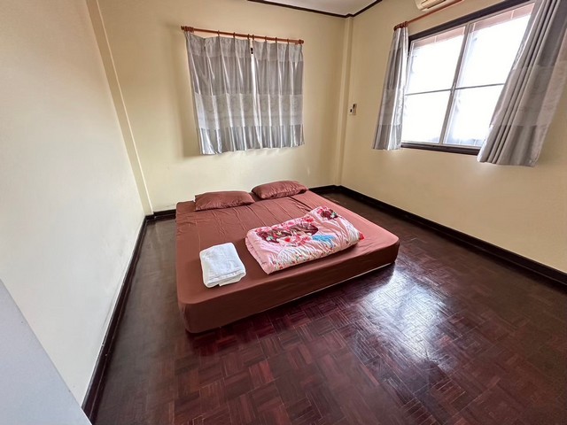 ประกาศฟรี! ซื้อ-ขาย-เช่า คอนโด บ้าน ทาวน์โฮม ที่ดิน และพื้นที่เชิงพาณิชย์ทั่วประเทศไทย ทุกทำเล ทุกงบประมาณ ไม่มีค่าใช้จ่าย ลงง่าย ขายไว เข้าถึงผู้ซื้อโดยตรง 4 292454pic3.jpg