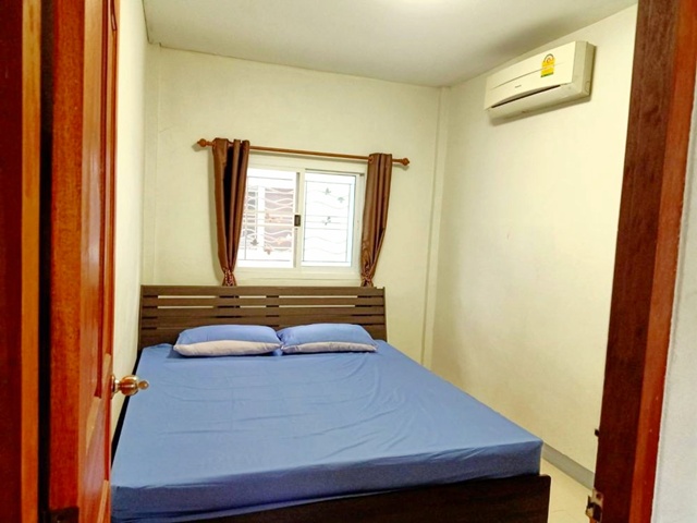 ประกาศฟรี! ซื้อ-ขาย-เช่า คอนโด บ้าน ทาวน์โฮม ที่ดิน และพื้นที่เชิงพาณิชย์ทั่วประเทศไทย ทุกทำเล ทุกงบประมาณ ไม่มีค่าใช้จ่าย ลงง่าย ขายไว เข้าถึงผู้ซื้อโดยตรง 3 237672pic2.jpg