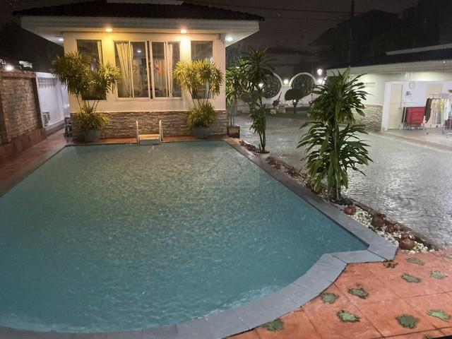 ประกาศฟรี! ซื้อ-ขาย-เช่า คอนโด บ้าน ทาวน์โฮม ที่ดิน และพื้นที่เชิงพาณิชย์ทั่วประเทศไทย ทุกทำเล ทุกงบประมาณ ไม่มีค่าใช้จ่าย ลงง่าย ขายไว เข้าถึงผู้ซื้อโดยตรง 5 505756pic4.jpg