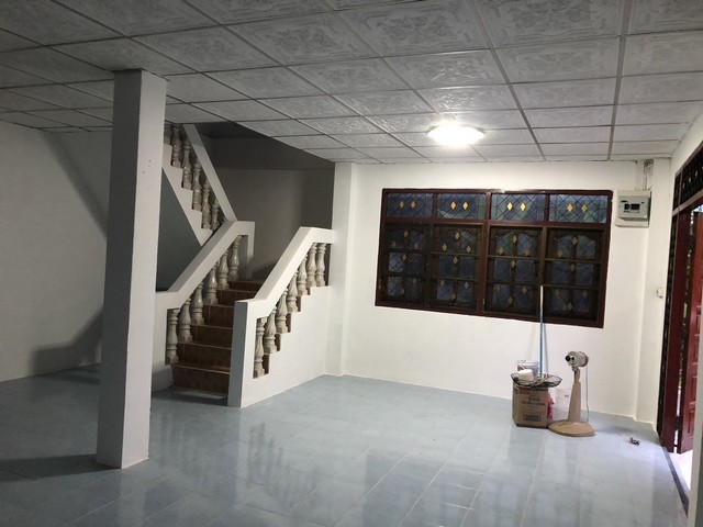 ประกาศฟรี! ซื้อ-ขาย-เช่า คอนโด บ้าน ทาวน์โฮม ที่ดิน และพื้นที่เชิงพาณิชย์ทั่วประเทศไทย ทุกทำเล ทุกงบประมาณ ไม่มีค่าใช้จ่าย ลงง่าย ขายไว เข้าถึงผู้ซื้อโดยตรง 2 7384pic1.jpg